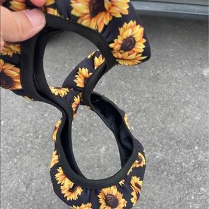 Sunflower steering wheel cover